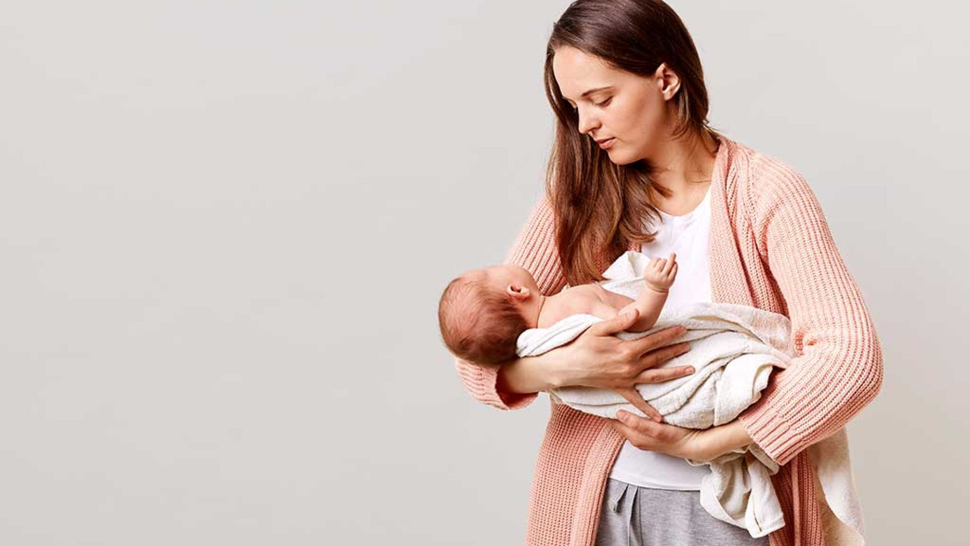 ⁣اهمیت علمی شیر مادر برای نوزاد